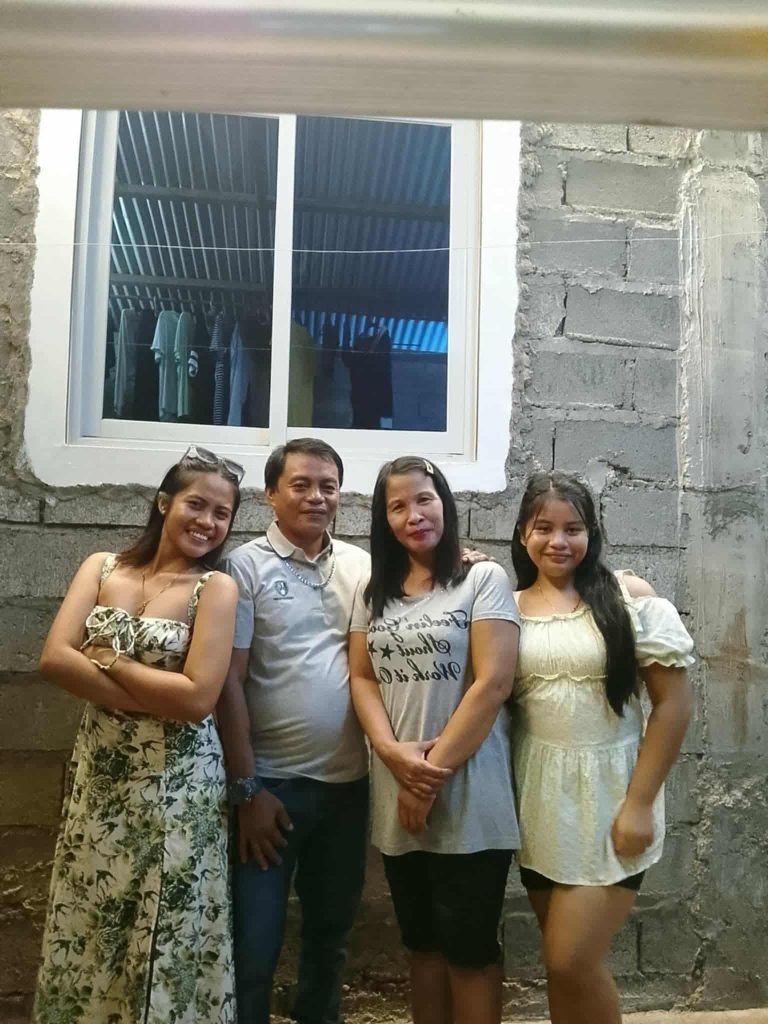 03c3c48c-9382-4ca2-bceb-f834834a5eca (1)